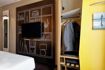 Фото номера Стандартный двухместный номер с 1 кроватью Отель Ibis Aktobe г. Актобе 4